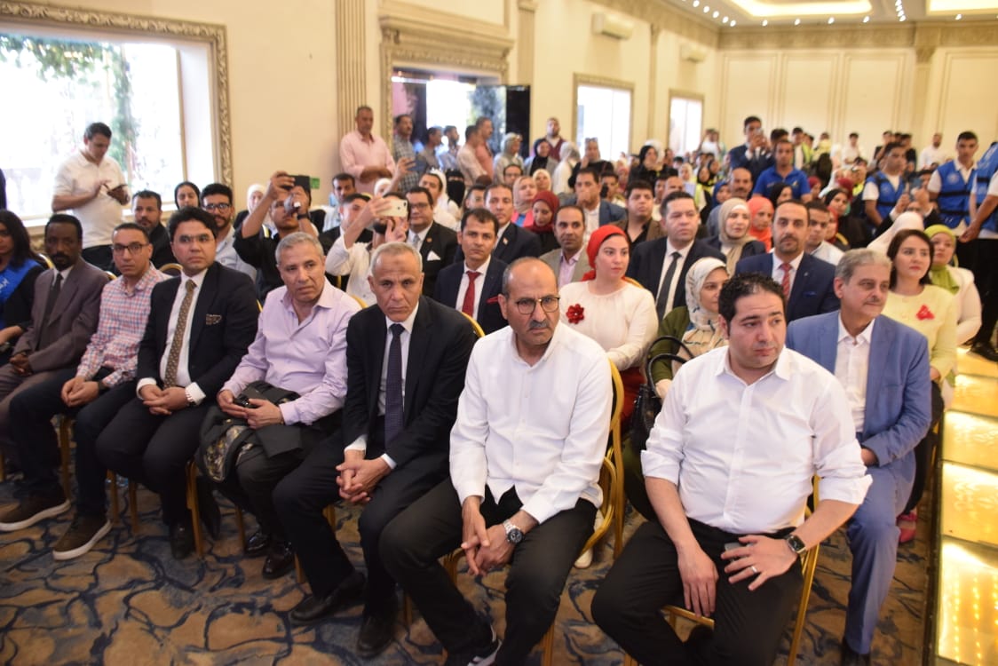 وزير الرياضة يختتم زيارته بلقاء الكيانات الشبابية
